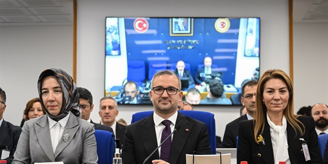 Muhalefetten TCMB Ba�kan� Karahan'a ele�tiriler: Sorumluluk zamana b�rak�lamaz - Son Dakika Haber