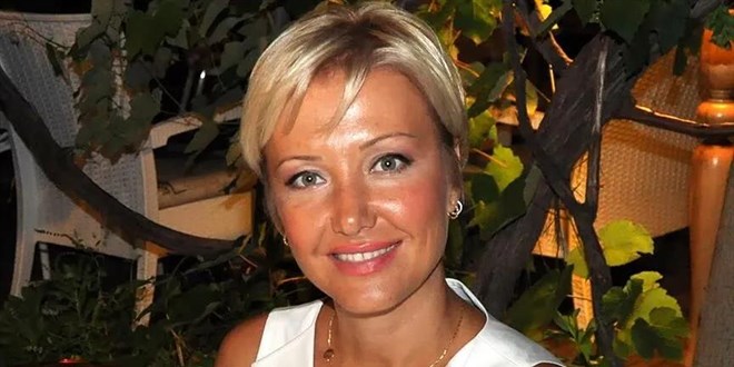 Oyuncu Berna La�in g�zalt�na al�nd�