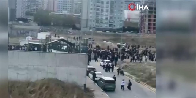 Esenyurt'taki okul sald�r�s�nda yeni detay: Sald�rgan daha �nce okul katliamc�lar�n� �vm��!