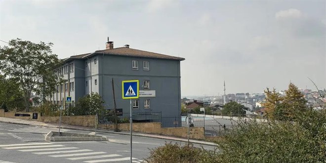 �stanbul'da lise sald�r�s� payla��m� alarma ge�irdi: 2 �ocuk g�zalt�nda