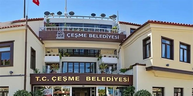 �e�me Belediyesine y�nelik soru�turmada 10 ��pheli tutukland�