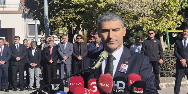 Vali Naci Akta�'tan vefat eden yard�mc�s� Ayranc�'ya veda: �ok i�indeyim