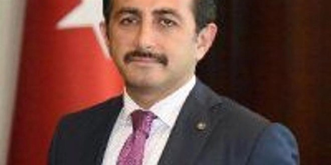 Eski Bakan Yard�mc�s� Aksu da fon ma�duru ��kt�