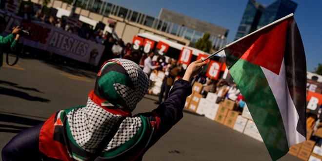 Ankara'da �srail'in Gazze'ye y�nelik sald�r�lar� protesto edildi
