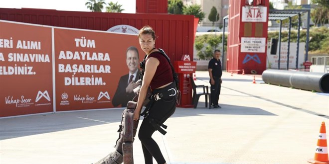 Mersin'de 50 itfaiye eri al�m� i�in 250 aday ter d�kt�