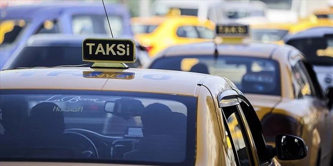 �BB ihalesini ger�ekle�tirdi�i 250 taksi plakas�ndan 15'ini satt� - Son Dakika Haber