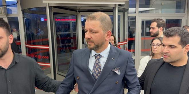Yeniden say�m yap�l�nca Samsun Barosu Ba�kan� Kutluhan G�k�e oldu - Son Dakika Haber