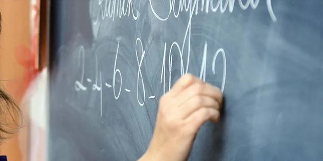Atat�rk'e ve Erdo�an'a hakaret payla��m� yapan ��retmen a���a al�nd�