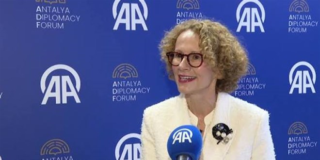 NATO'dan T�rk savunma sanayisine �vg�: Sanayi devrimi ya�an�yor!