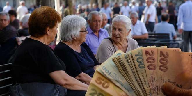 Hayat pahal�l���nda �al��an emekliler i�in rapor paras� rehberi