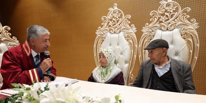 86's�nda damat, 72'sinde gelin oldu - Son Dakika Haber