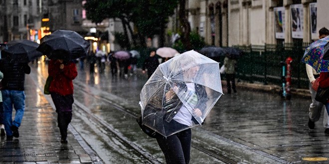 Marmara'da sa�anak alarm�: �ki ilde daha okullar tatil edildi