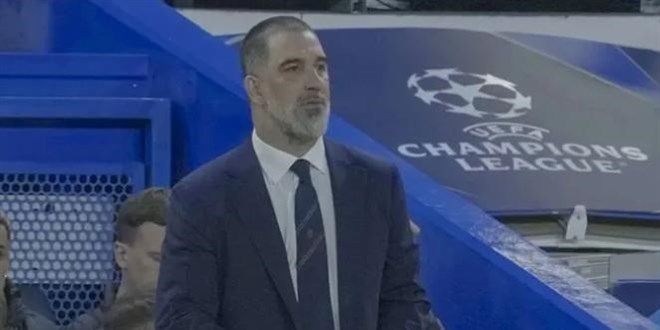 Arda Turan'dan Stamford Bridge'te tarihi ba�ar� - Son Dakika Haber