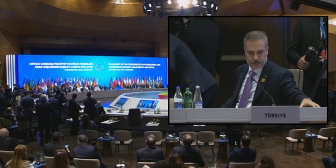 Hakan Fidan, Herzog konu�urken salonu terk etti - Son Dakika Haber
