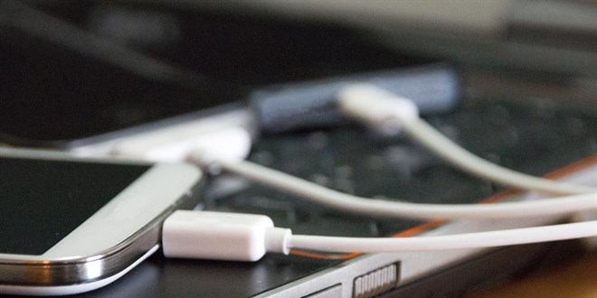 �arj cihazlar� ve USB Tip-C kablolar�na eko-tasar�m kurallar� geldi - Son Dakika Haber
