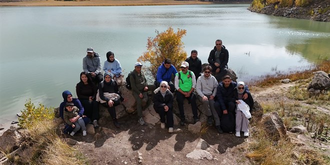 Bitlis'te 100 ��retmen Nemrut Kalderas�'nda do�a y�r�y��� yapt� - Son Dakika Haber