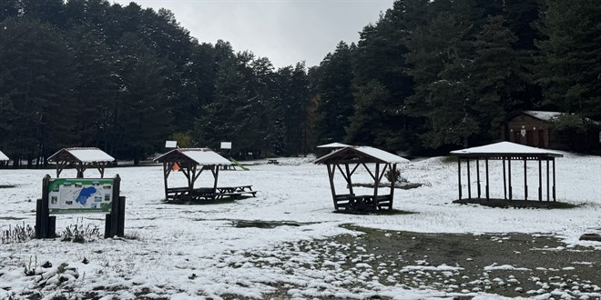 K�� erken geldi: 9 ilde mevsimin ilk kar� d��t�!