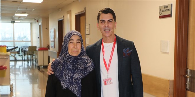 Kab�zl�k �ikayetiyle gitti�i hastanede kanser oldu�unu ��rendi - Son Dakika Haber