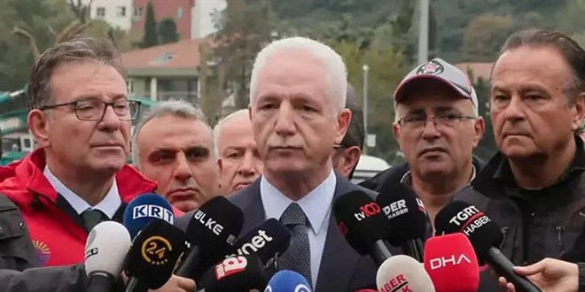 �stanbul Valisi: 3 bin ev ve i� yerinde ciddi hasar