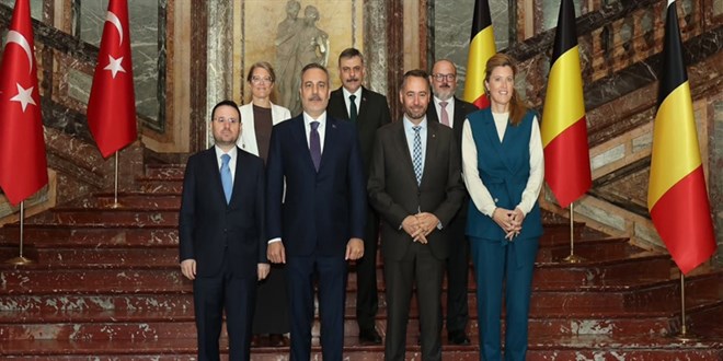 D��i�leri, Adalet ve ��i�leri bakanlar� Bel�ika'da - Son Dakika Haber