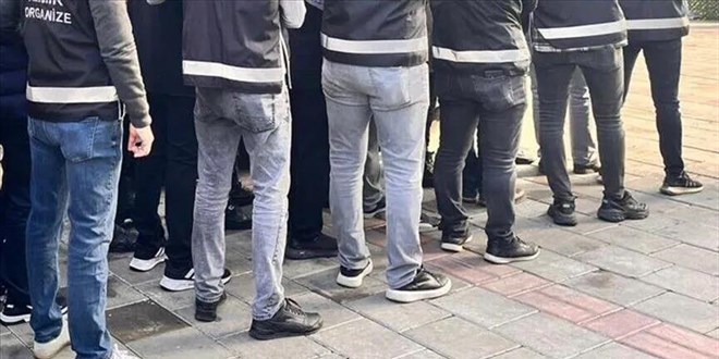 Ankara ve �stanbul'da FET� operasyonu: 24 g�zalt� - Son Dakika Haber