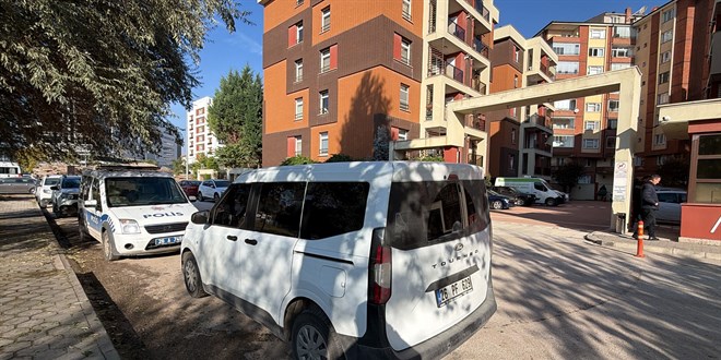 Eski�ehir'de 44 ya��ndaki m�d�r yard�mc�s� evinde �l� bulundu - Son Dakika Haber