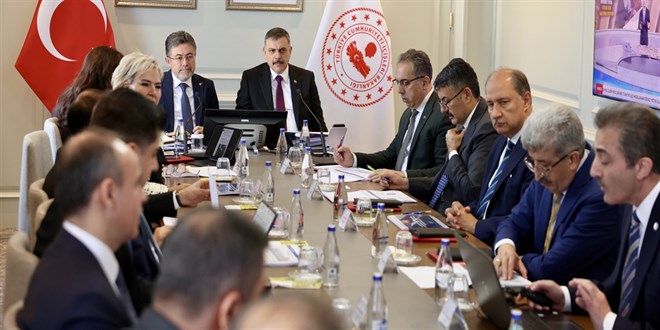 Bakanlar �ift�i ve Yumakl�'dan sokak hayvanlar� toplant�s� - Son Dakika Haber