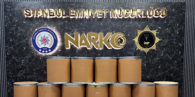 �stanbul'da 'kurye' k�l���nda uyu�turucu sevkiyat�na b�y�k darbe