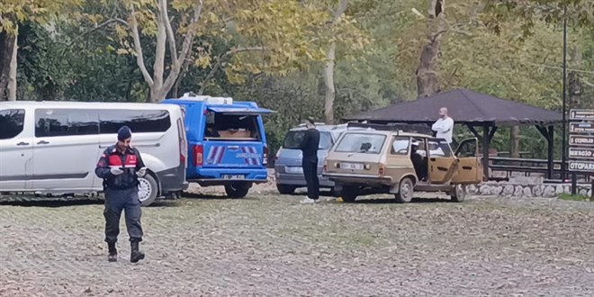 Ailesiyle piknikteyken t�fekle vurulan gen� k�z hayat�n� kaybetti
