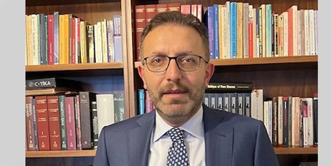 Eski Ak Partili Vekil Ertan Ayd�n g�zalt�na al�nd�