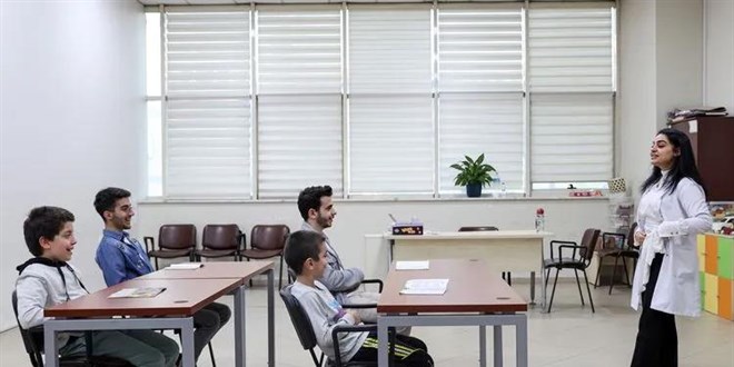 'Akran zorbal��� kekemeli�i kal�c� hale getirebilir' - Son Dakika Haber