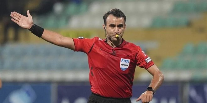 Galatasaray-Fenerbah�e derbisinin hakemi belli oldu - Son Dakika Haber