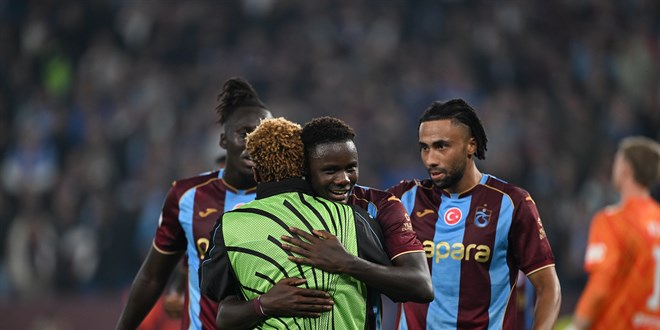 Trabzonspor'dan Reis ile '5'te 5'