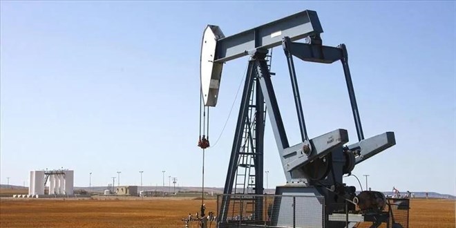 Petrol fiyatlar� d�rt y�l�n zirvesine yakla�t� - Son Dakika Haber
