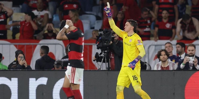 Muslera'dan 3 penalt� kurtar��: Tak�m�n� Libertadores Kupas� finaline ta��d� - Son Dakika Haber