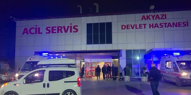 Film setinde fenala�an y�netmen hastaneye kald�r�ld� - Son Dakika Haber