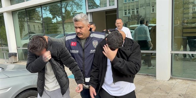 Sosyal medyada tan��t��� ki�ilere 300 bin liras�n� kapt�rd� - Son Dakika Haber