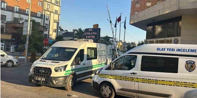 Adliye �al��an� evinde �l� bulundu - Son Dakika Haber