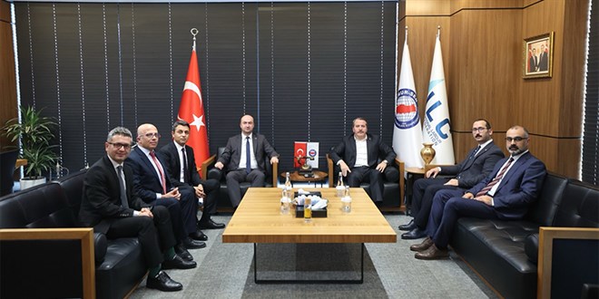 Ali Yal��n kariyer uzmanlar�yla g�r��t�: Hak kayb� giderilmeli - Son Dakika Haber