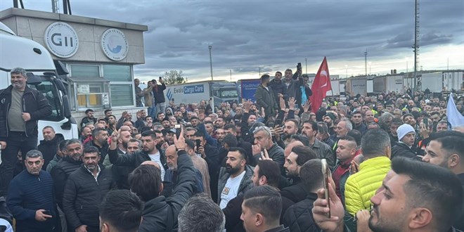 Avrupa'ya a��lan s�n�r kap�s�nda kontak kapatt�lar - Son Dakika Haber