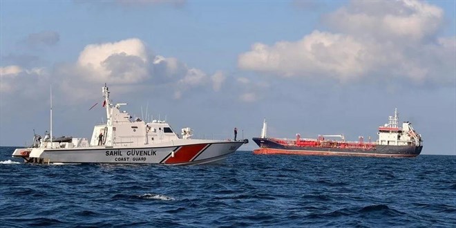 Marmara Denizi'ndeki batan gemide yeni geli�me: Bir ki�inin cans�z bedenine ula��ld� - Son Dakika Haber