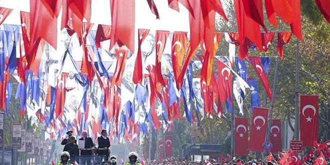 Valilik duyurdu: Vatan Caddesi kortej ge�i�i ertelendi