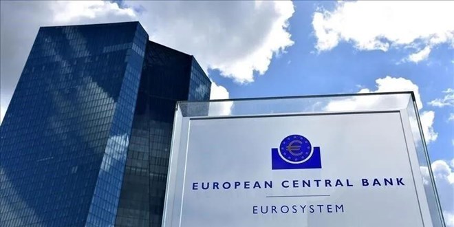 ECB y�ksek enflasyona ra�men faizleri sabit tuttu - Son Dakika Haber