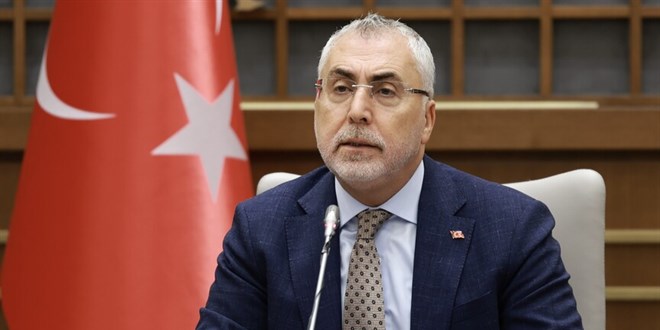 Bakan I��khan: Emekli zamm�na refah pay� eklenecek