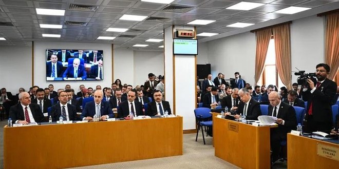 Milyonlar�n g�z� Kas�m ay�nda: Enflasyon raporu ve b�t�e g�r��meleri