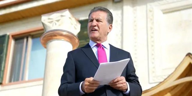 Mustafa Sar�g�l, Yeni Parti'den istifa etti