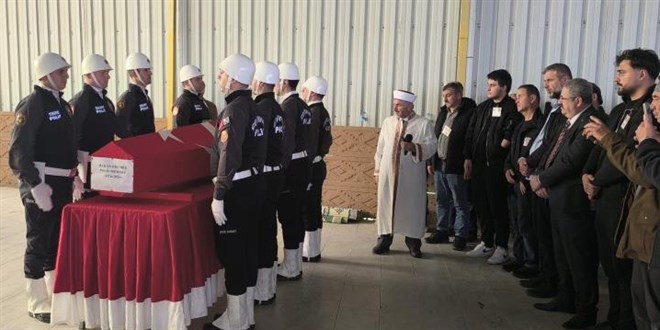 52 ya��ndaki polis memuru amans�z hastal��a yenik d��t� - Son Dakika Haber