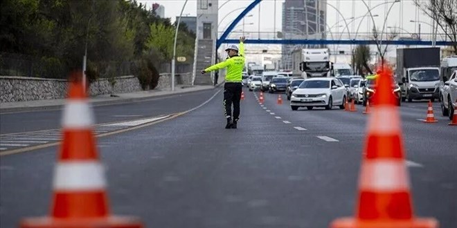 �stanbul Maratonu nedeniyle baz� yollar 1 Kas�m'da trafi�e kapat�lacak - Son Dakika Haber