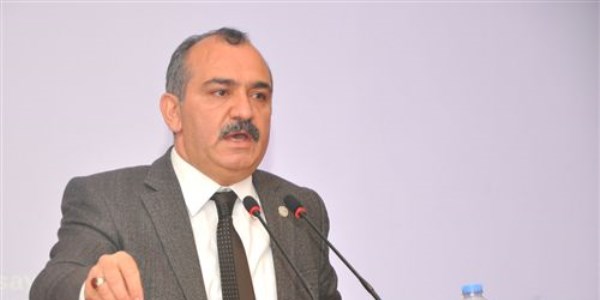 Seçimden kaçan sendika Başkanı...