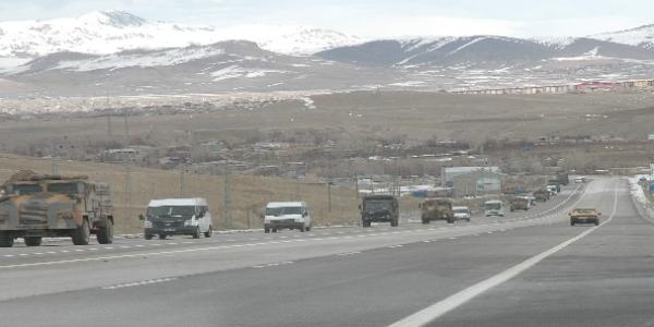 35 aralk askeri konvoy snr blgesine gnderildi